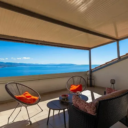 Beautiful In With Outdoor Swimming Pool Holiday home