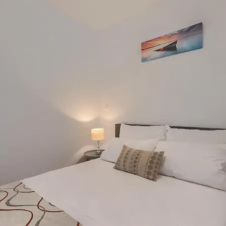 Ferienhaus Beautiful In With Outdoor Swimming Pool Opatija